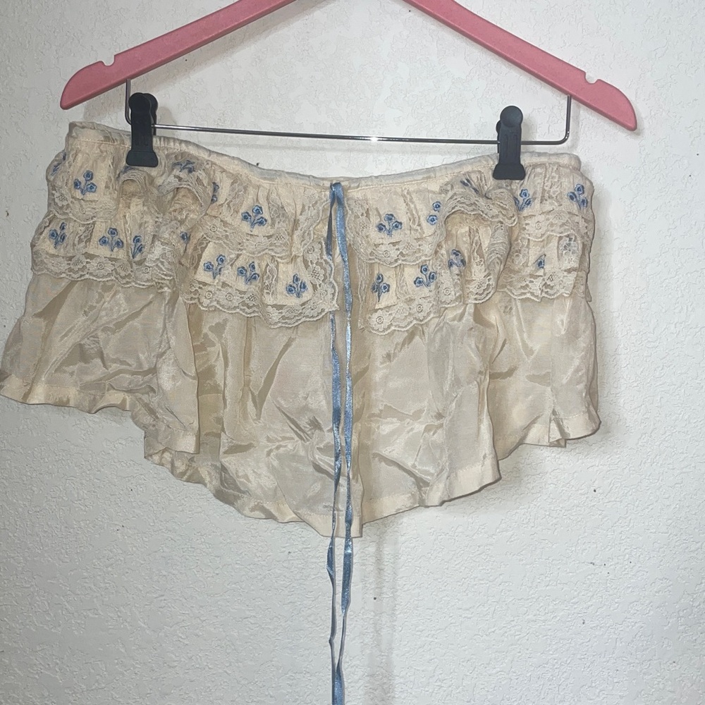 Free People Tailia embroidered Tube Top NWT SIZE M - Picture 7 of 10